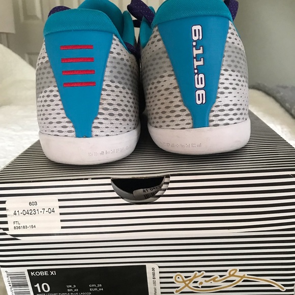 Kobe XI basketball 10M shoe 6/11/96 date wrong - Picture 1 of 8